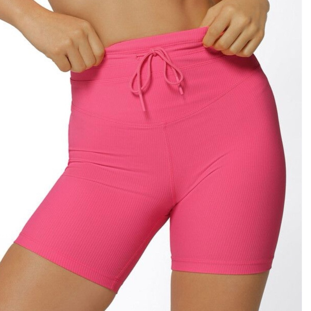 NWT Lorna Jane Flaunt it Rib Bike Short in Babin Pink Small